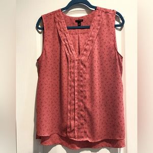 ANN TAYLOR PLEATED FRONT TANK (A-31)